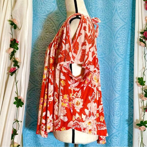 Free People Baja Babe Tie-Back Cold-Shoulder Floral Summer Top - Picture 8 of 8